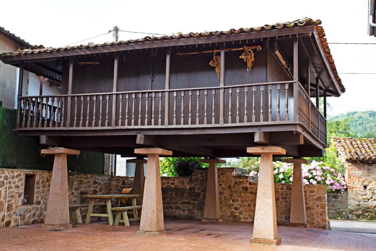Los Campos Vivienda Vacacional Onís Eksteriør bilde